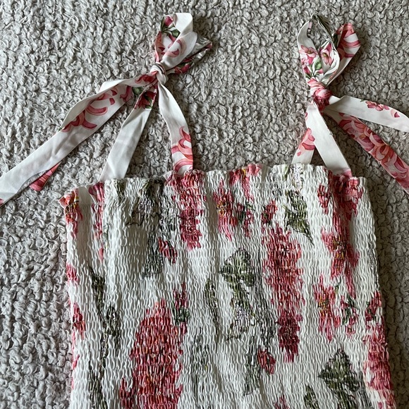 Floral Print Smocked Bodycon Dress - Picture 3 of 7